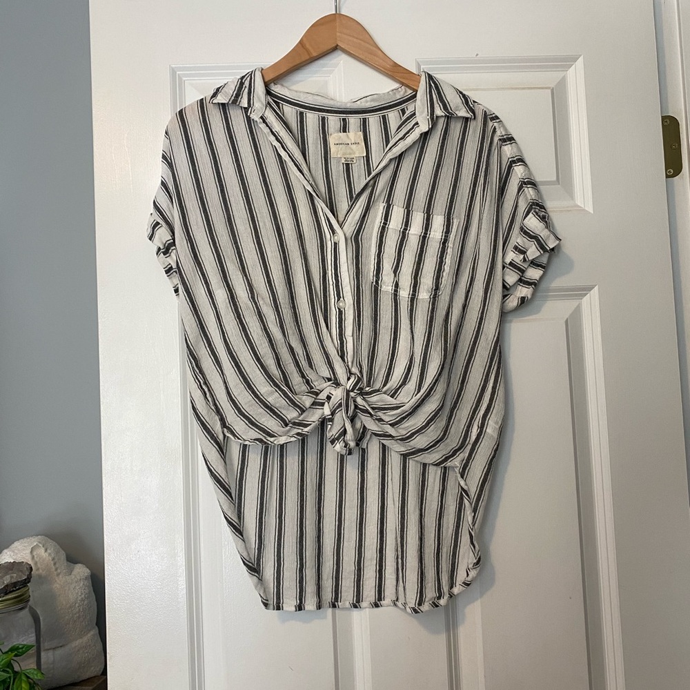 AE shirt
